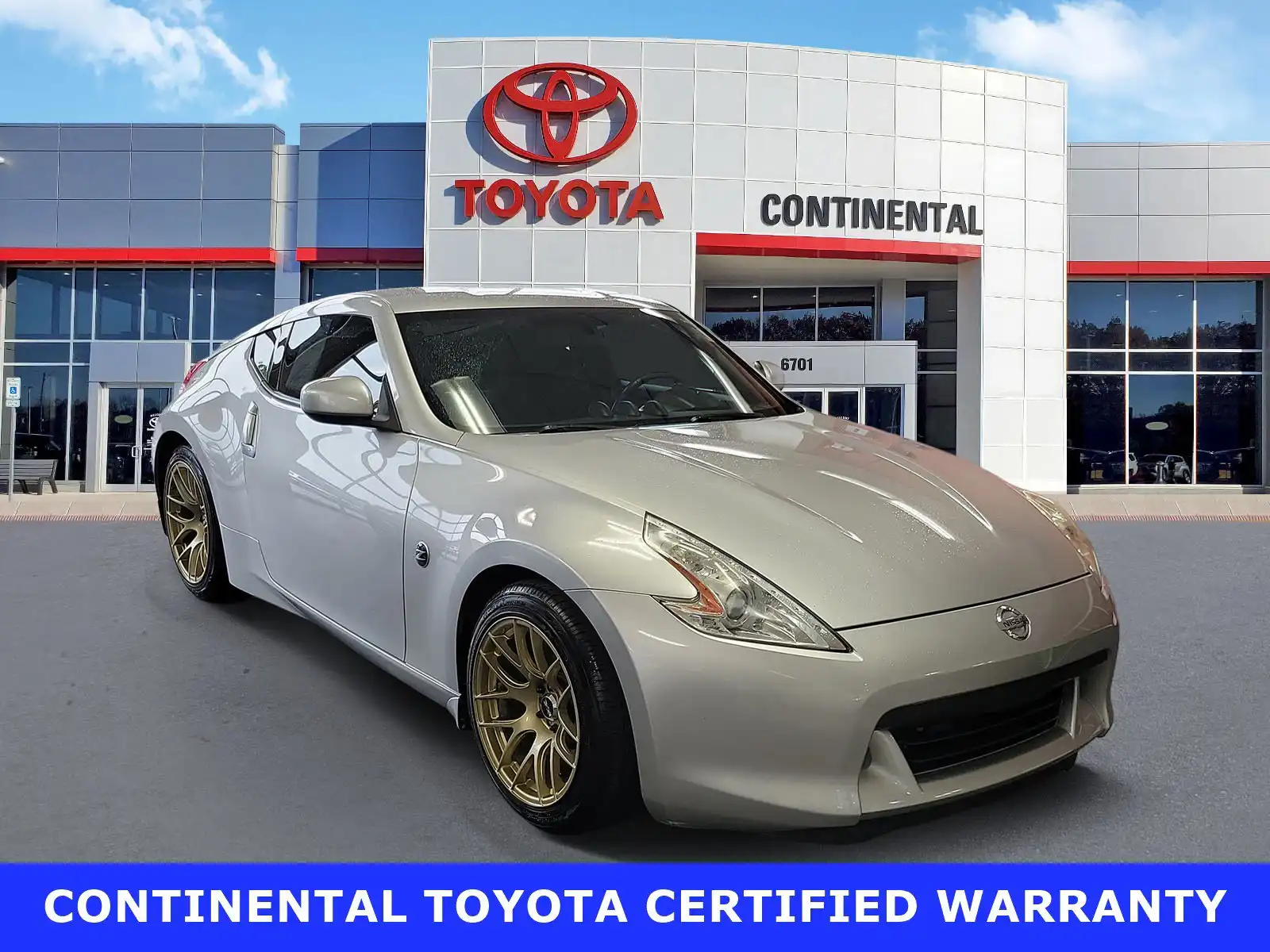 2010 Nissan 370Z Coupe 6MT's photo