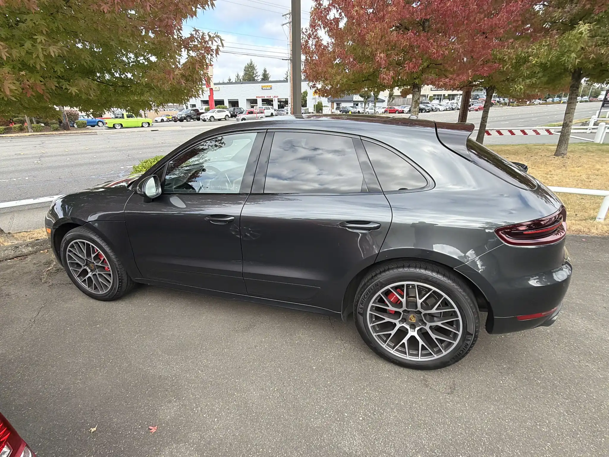 2017 Porsche Macan GTS's photo
