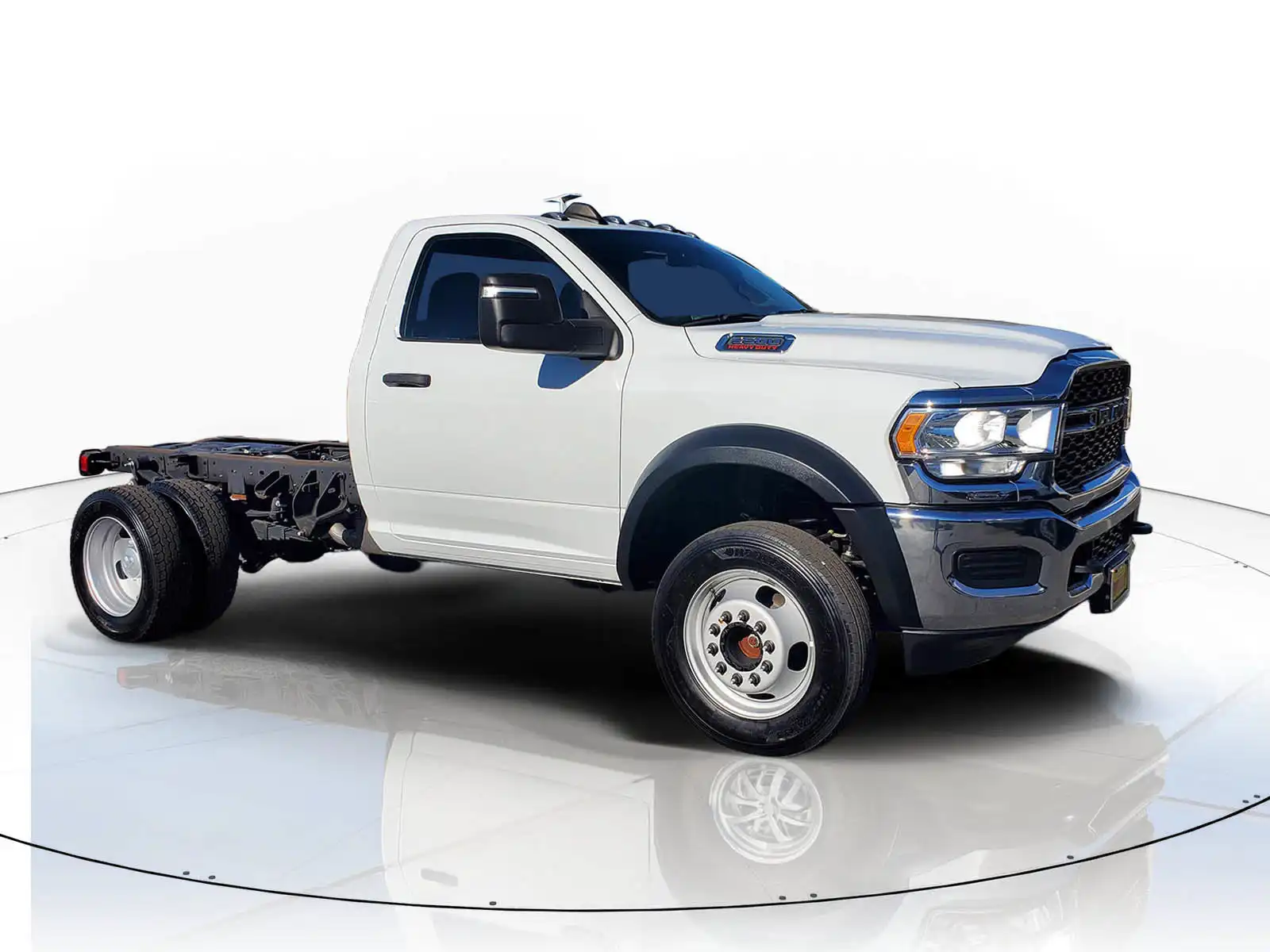 2024 RAM 5500 Tradesman 4X4 Reg Cab SWB DRW 145" WB's photo