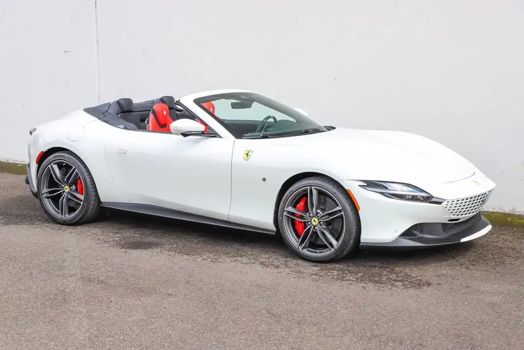 2026 Ferrari Roma Amalfi Spider's photo