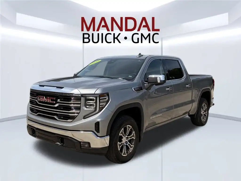 2025 GMC Sierra 4WD Crew Cab Short Box SLT's photo
