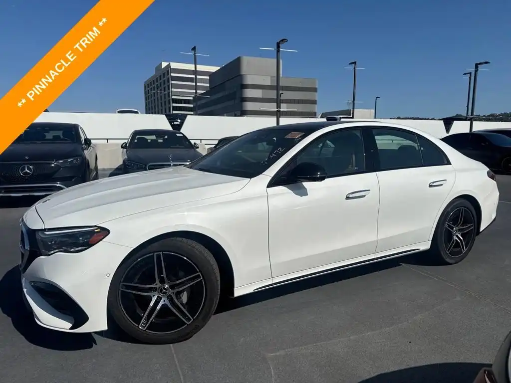 2026 Mercedes-Benz E-Class E350 4MATIC's photo