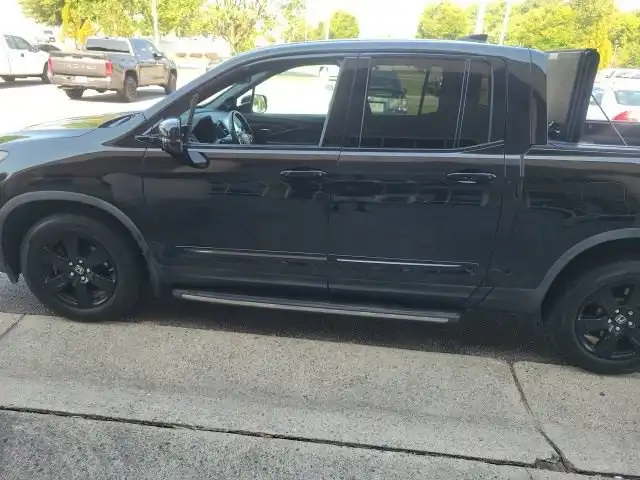 2017 Honda Ridgeline Black Edition's photo