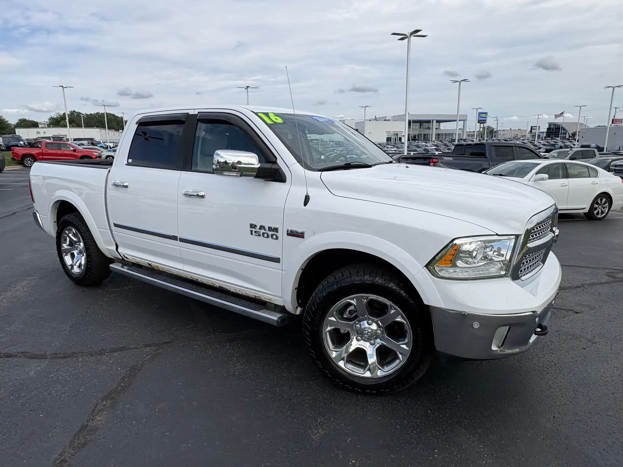2016 RAM 1500 Laramie Crew Cab 4x4 5'7" Box's photo
