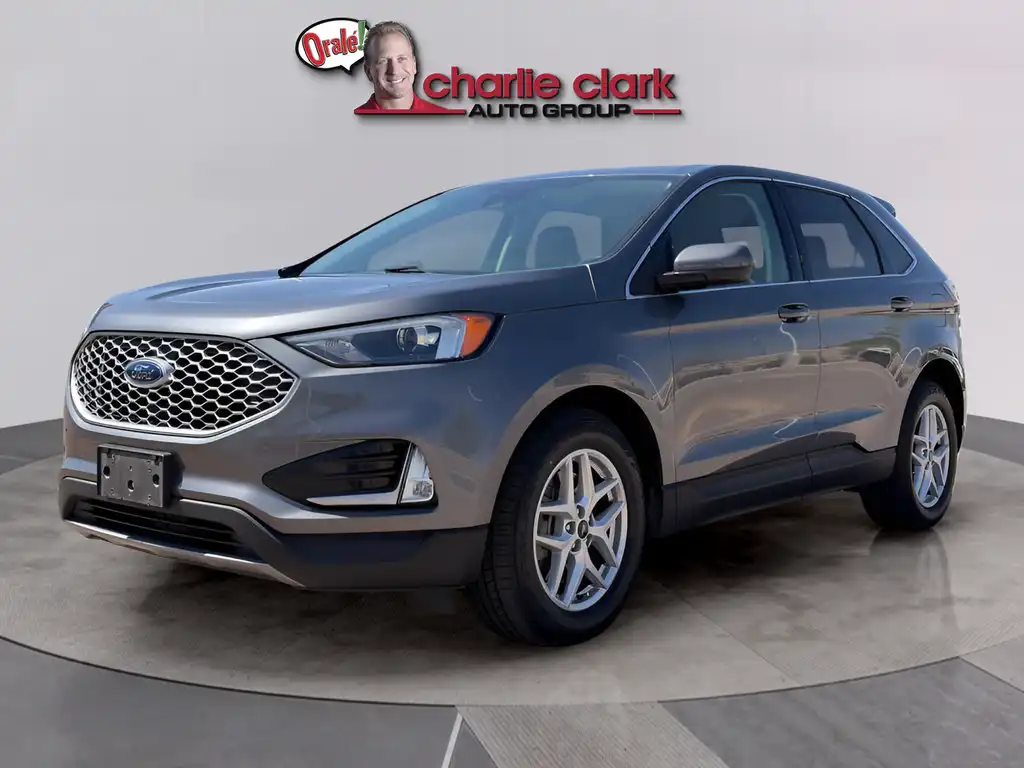 2024 Ford Edge SEL AWD's photo