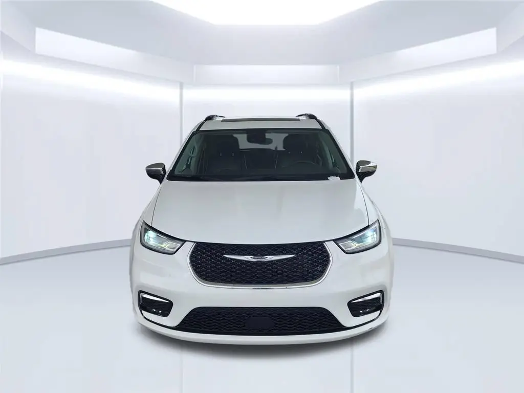 2023 Chrysler Pacifica Limited photo 5