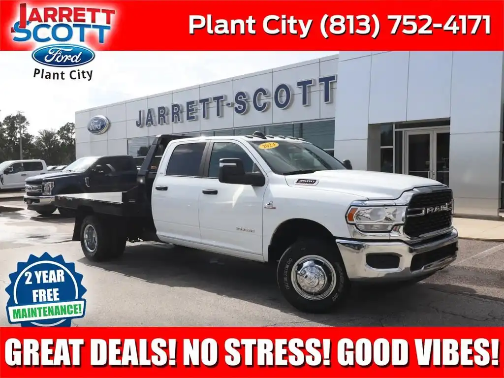 2024 RAM 3500 SLT 4X4 Crew Cab's photo