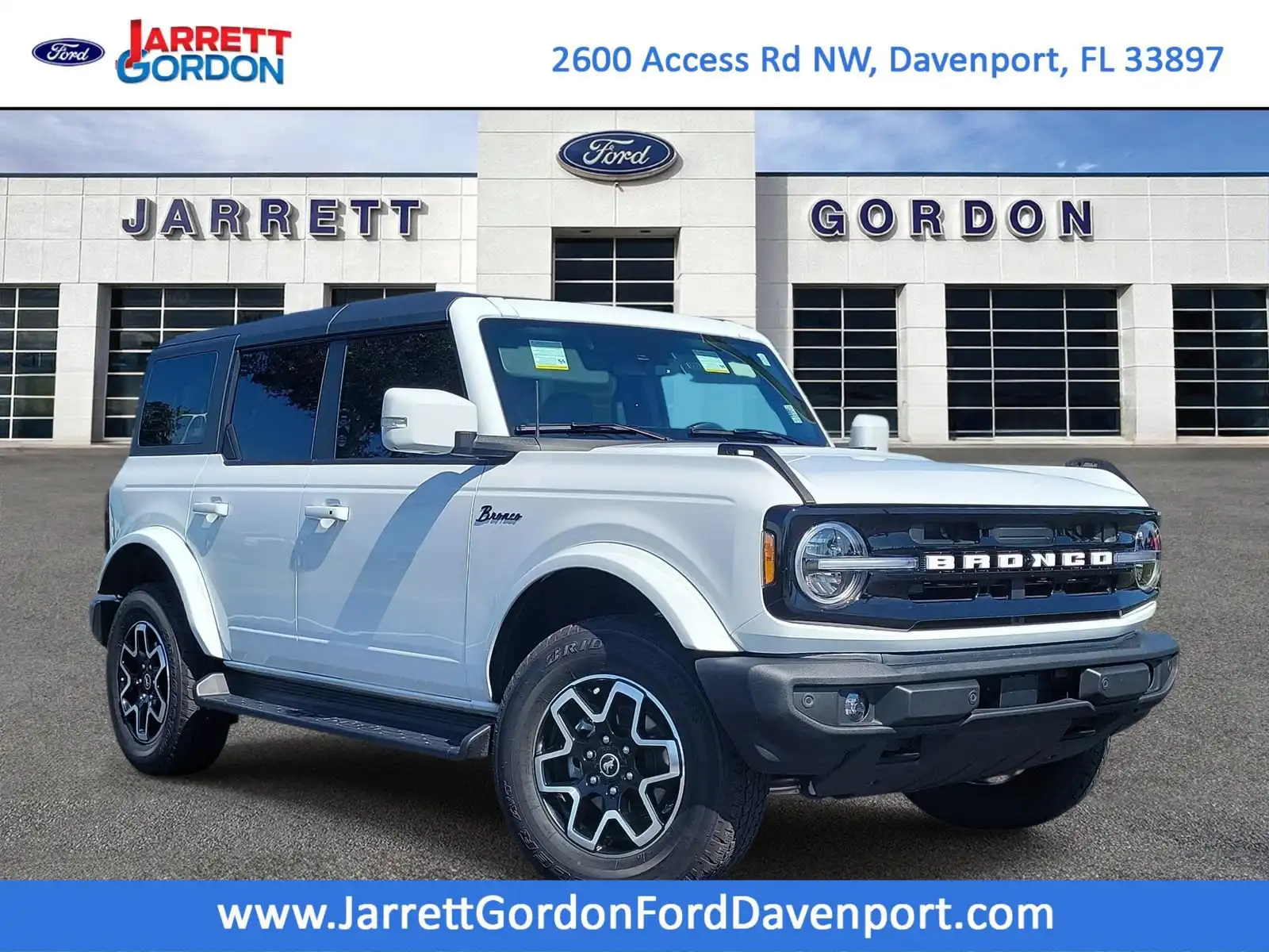 2025 Ford Bronco Outer Banks 4WD's photo