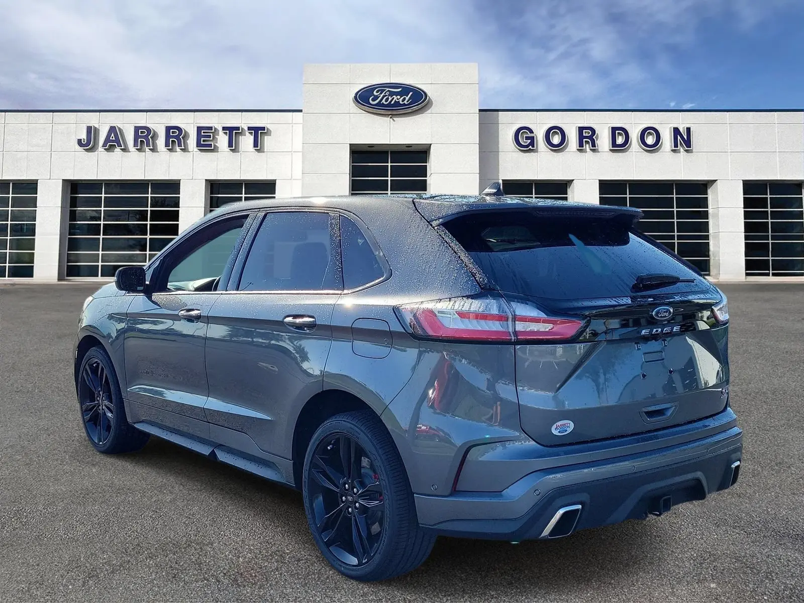 2024 Ford Edge ST AWD photo 3
