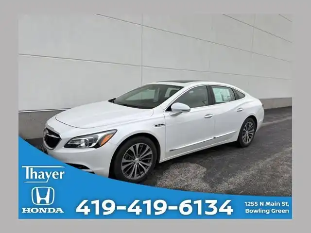 2017 Buick LaCrosse Premium's photo