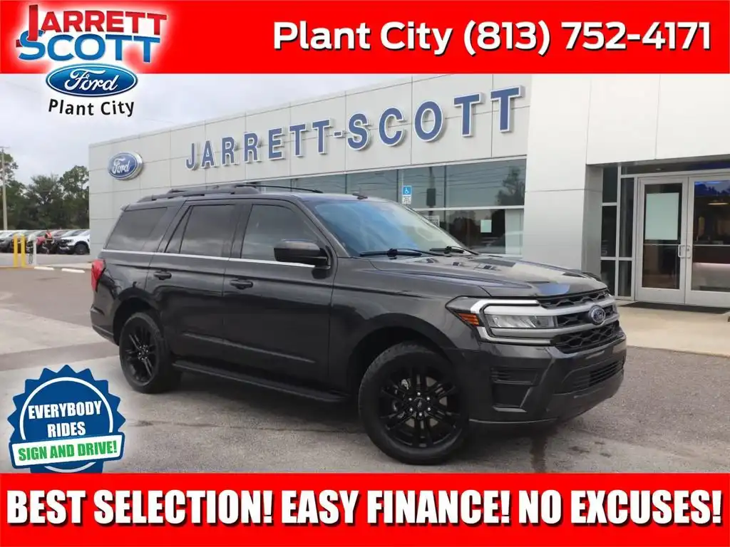 2024 Ford Expedition XLT's photo