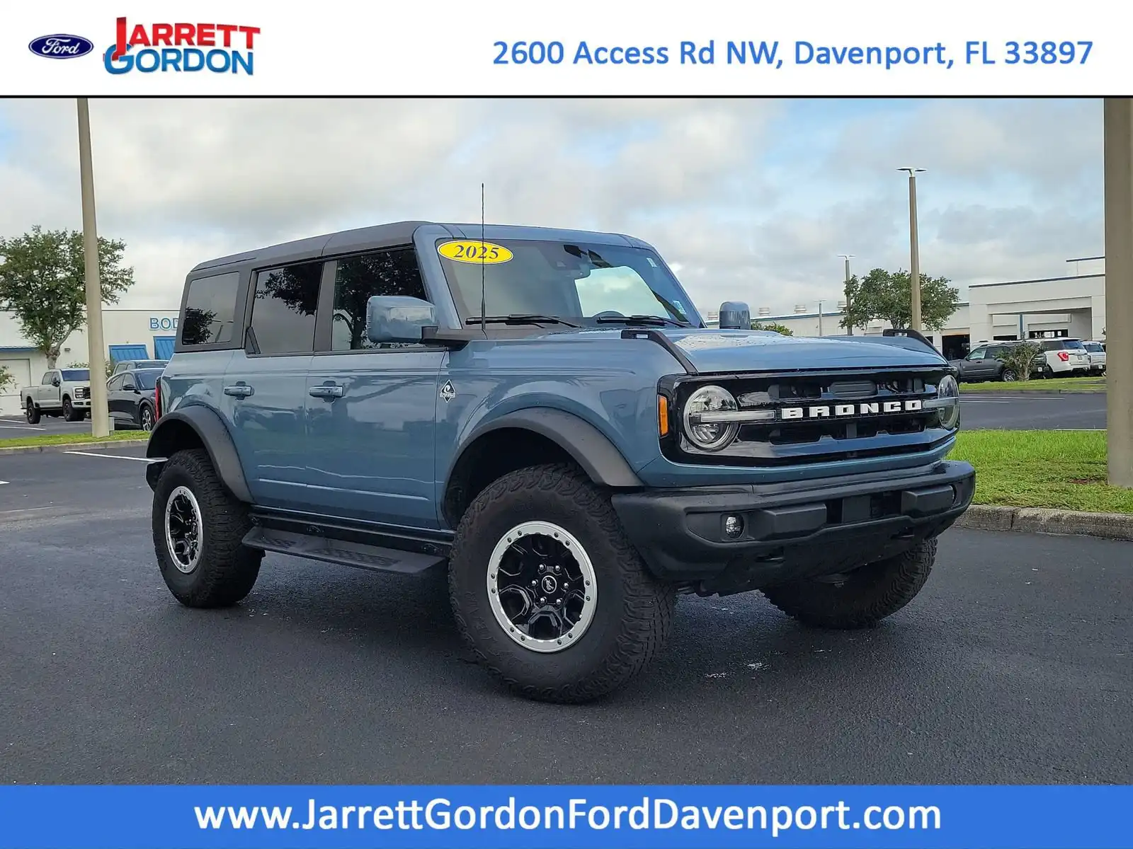 2024 Ford Bronco Outer Banks 4WD's photo