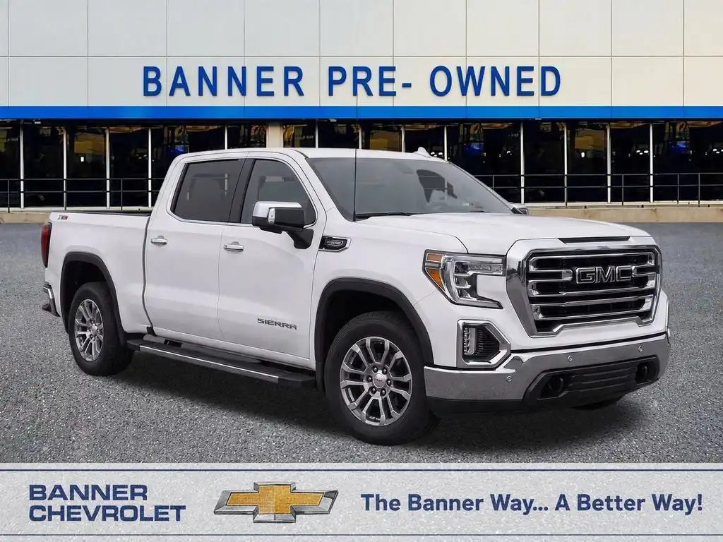 2021 GMC Sierra SLT 4WD Crew Cab Short Box's photo
