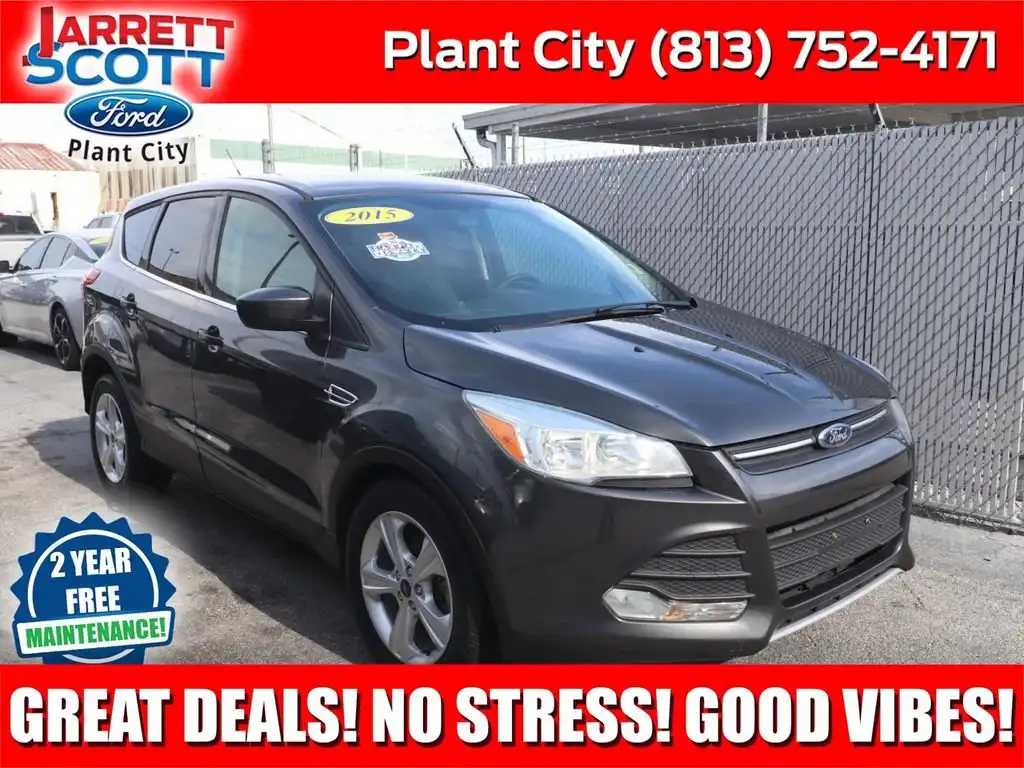 2015 Ford Escape SE's photo