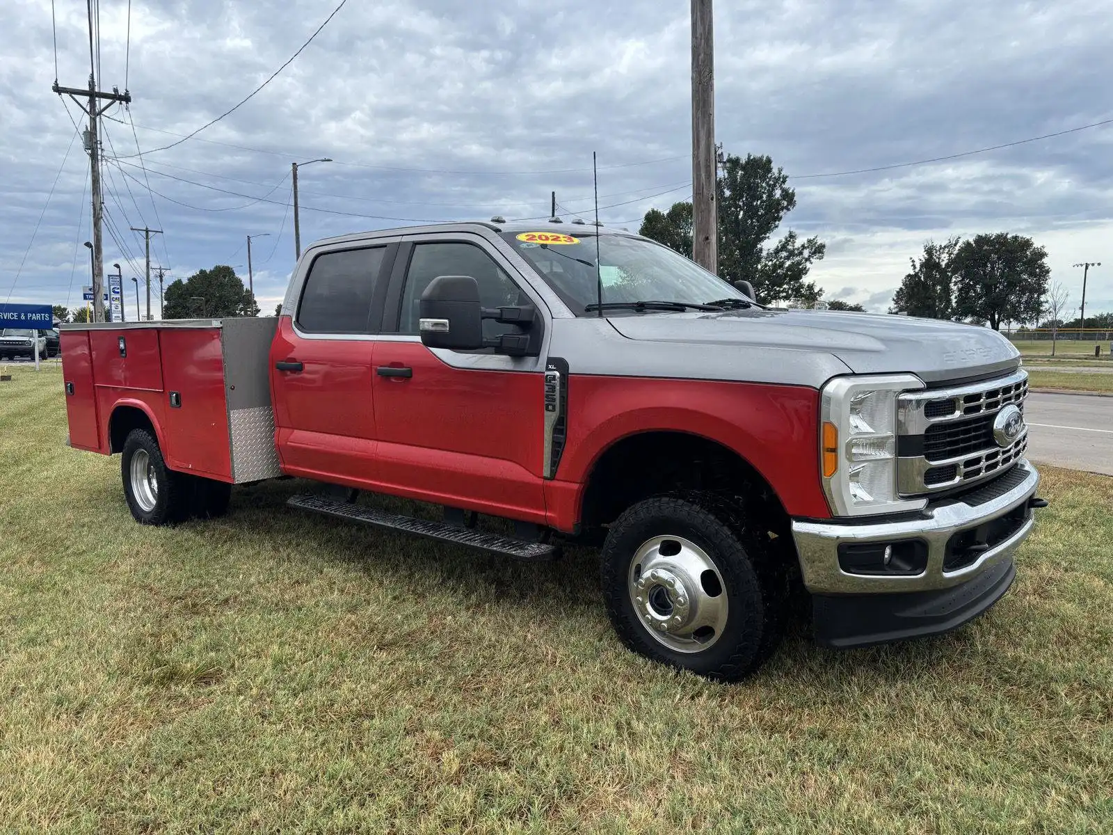 2023 Ford F-350 XL 4WD Crew Cab DRW 179 in's photo