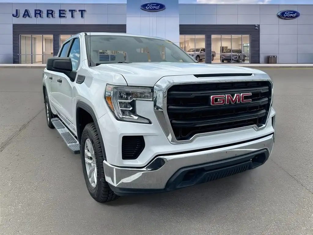 2020 GMC Sierra 4WD Crew Cab Short Box's photo