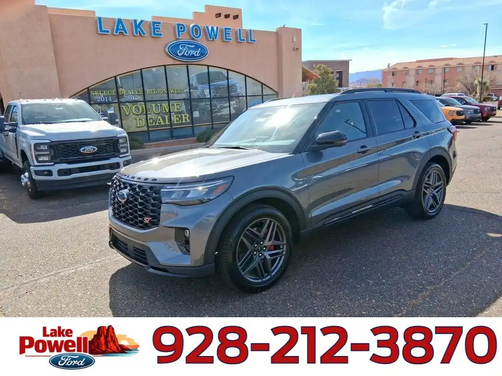 2026 Ford Explorer ST 4WD's photo