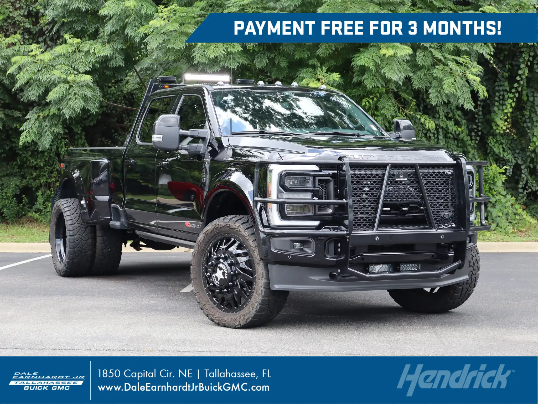 2025 Ford F-450 Platinum 4x4 Crew Cab 8' Box DRW's photo