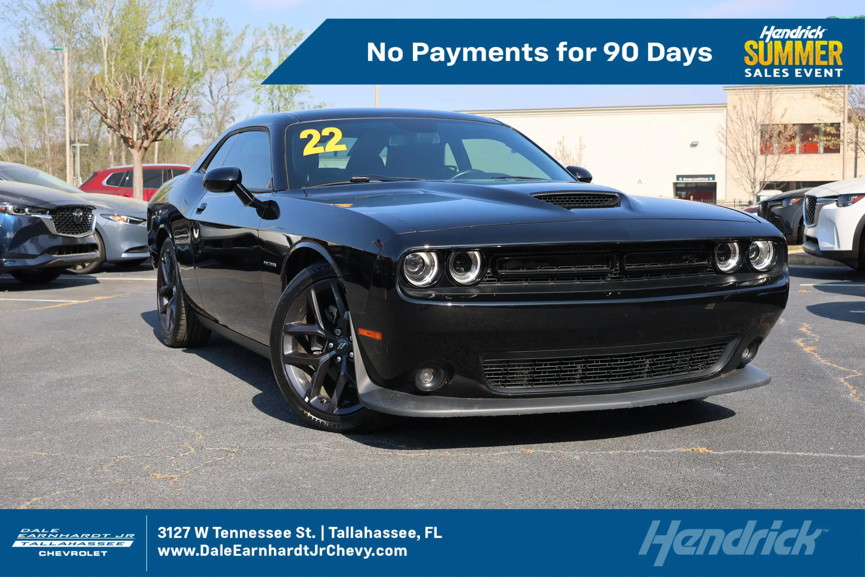 2022 Dodge Challenger R/T's photo