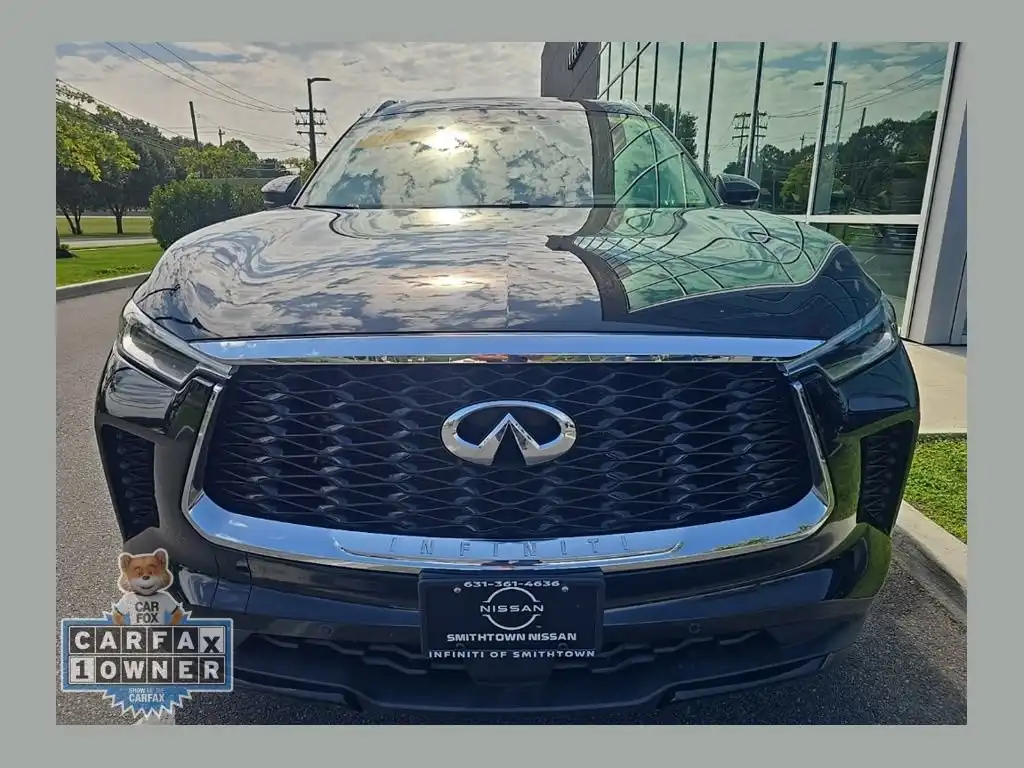 2023 INFINITI QX60 Luxe AWD's photo