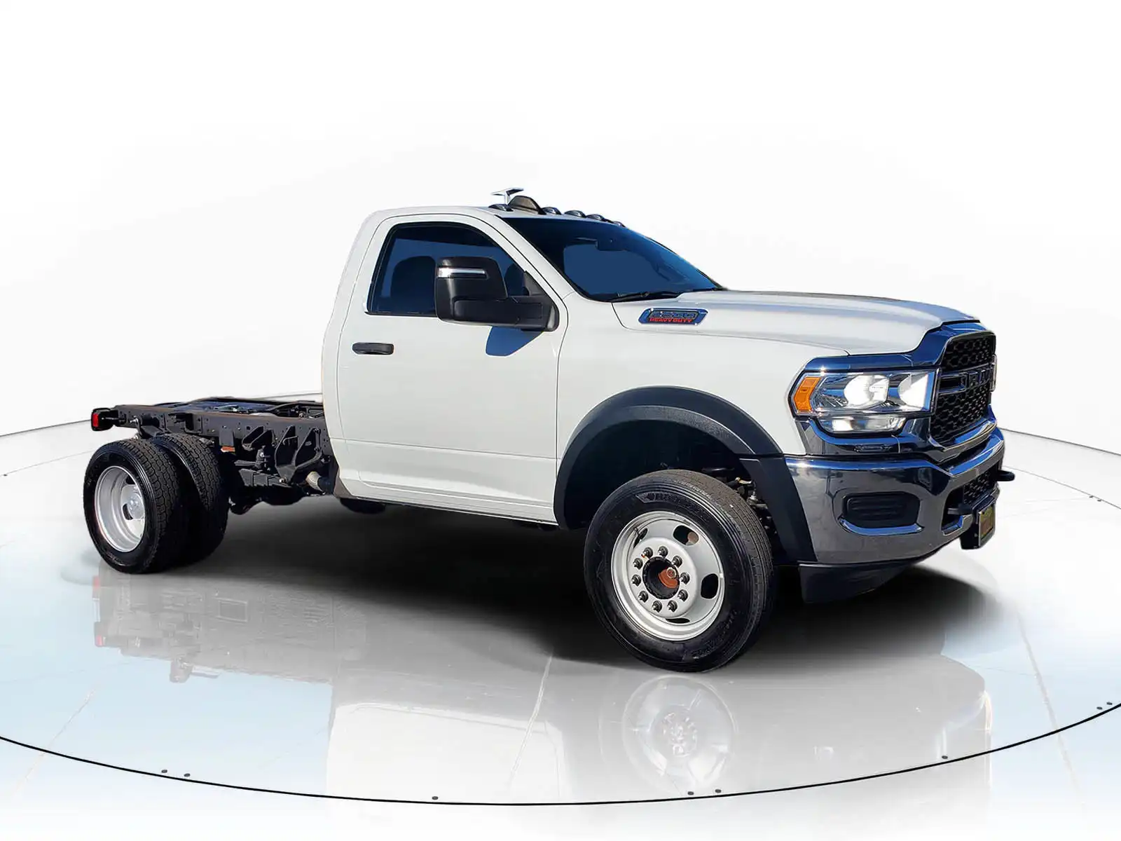 2024 RAM 5500 Tradesman 4X4 Reg Cab SWB DRW 145" WB's photo