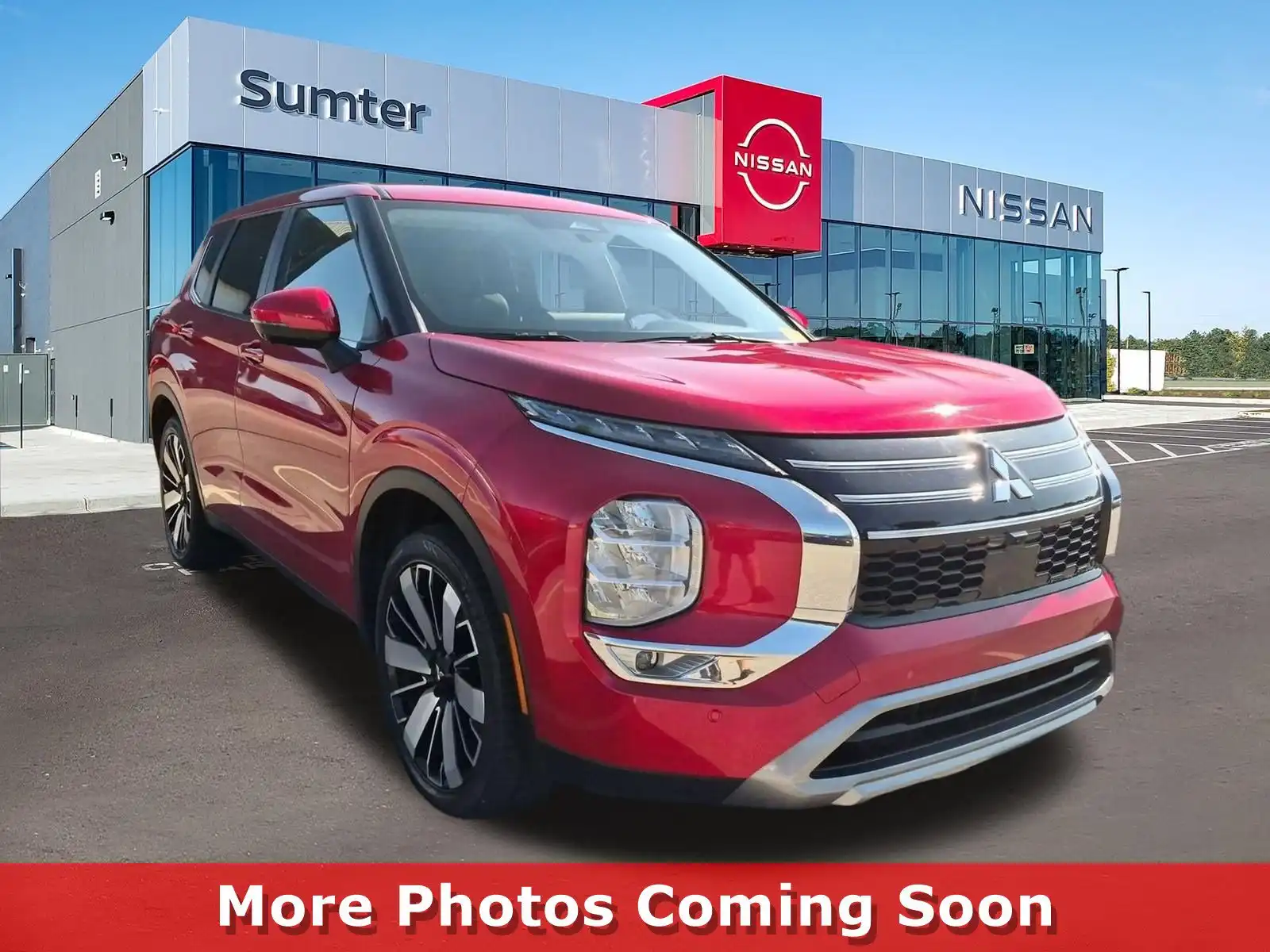 2025 Mitsubishi Outlander SE FWD's photo