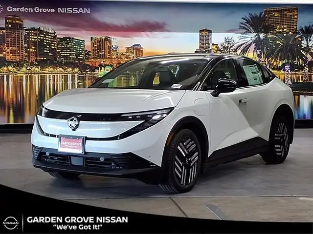 2026 Nissan Leaf SV Plus's photo