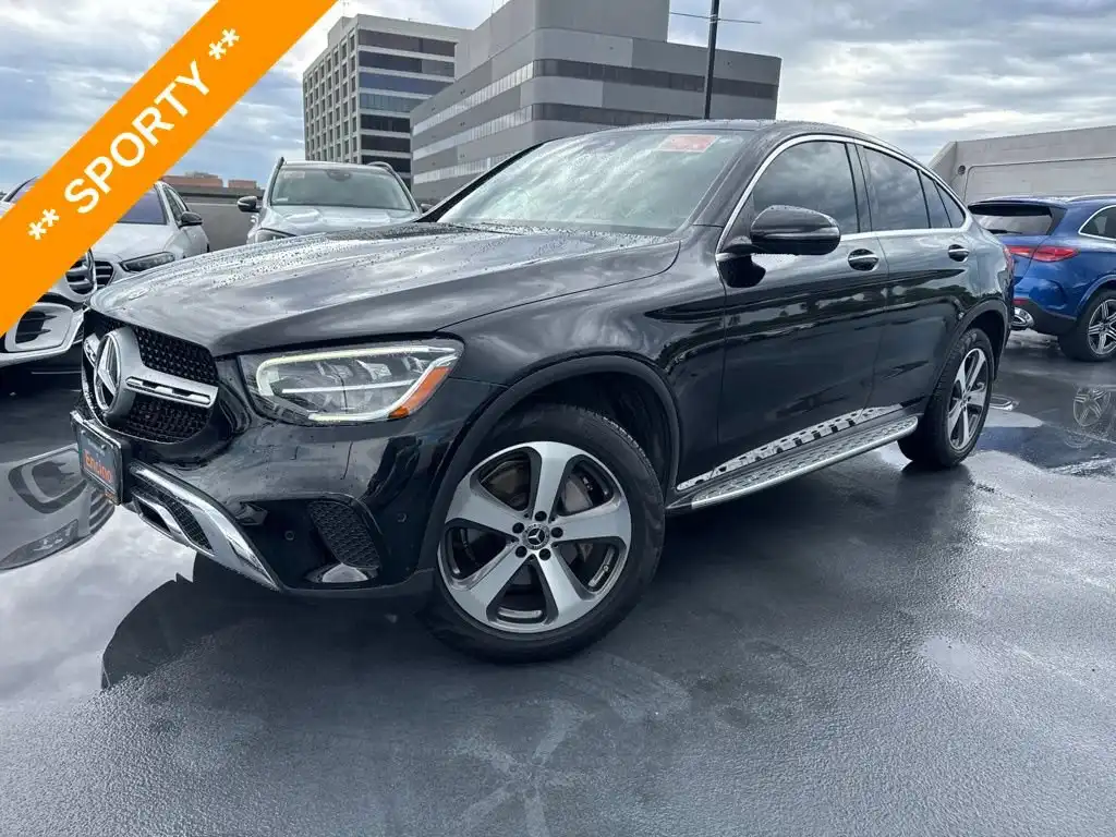 2021 Mercedes-Benz GLC GLC300 4MATIC's photo