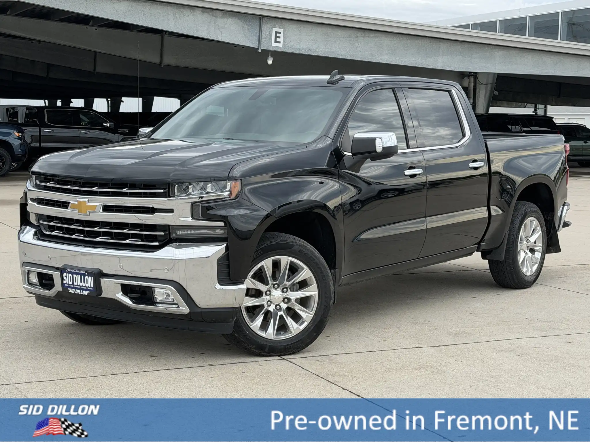 2019 Chevrolet Silverado 1500 LTZ 4WD Crew Cab Short Box's photo