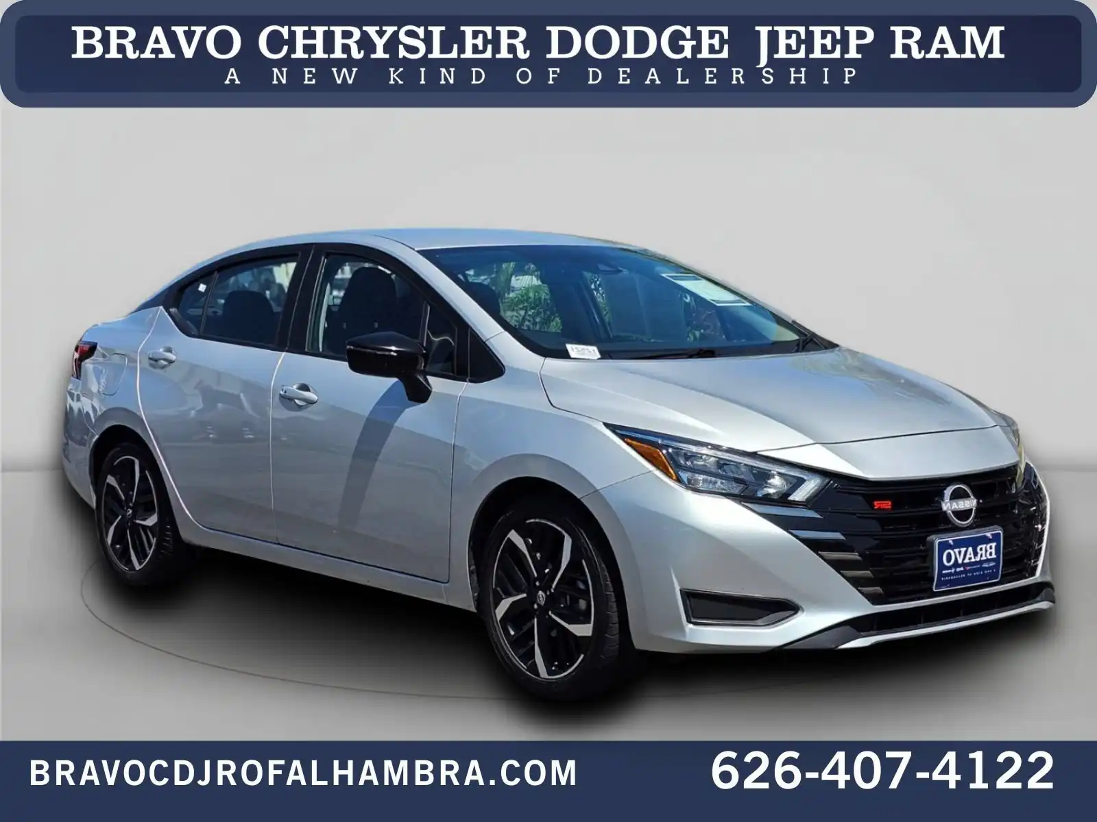 2024 Nissan Versa 1.6 SR CVT's photo