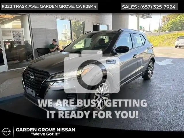 2024 Nissan Kicks 1.6 SR's photo