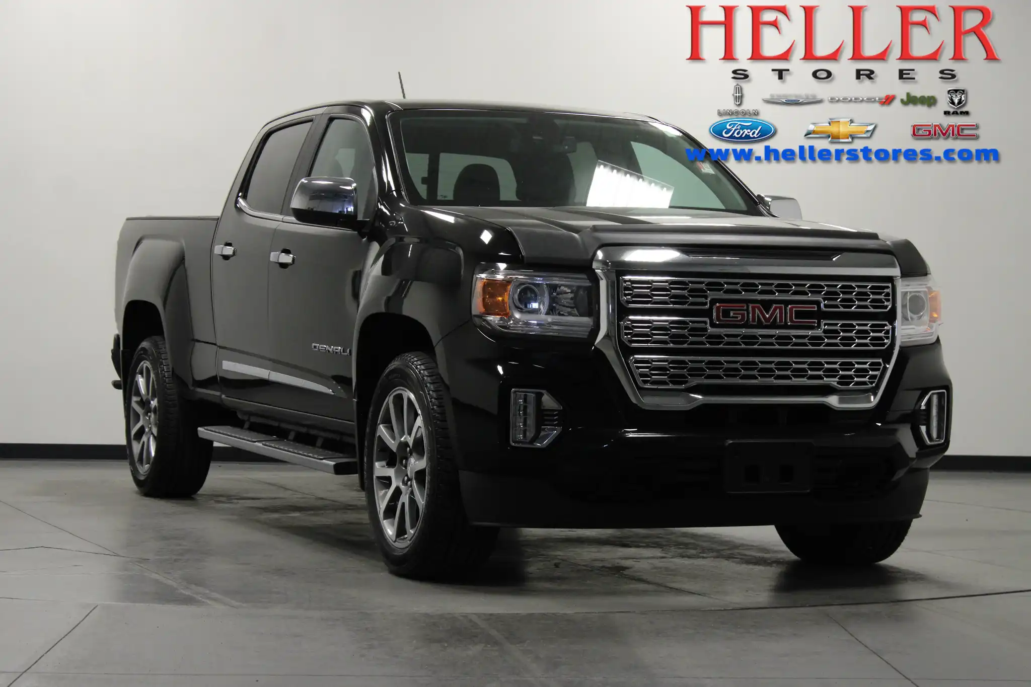 2021 GMC Canyon Denali 4WD Crew Cab Long Box's photo