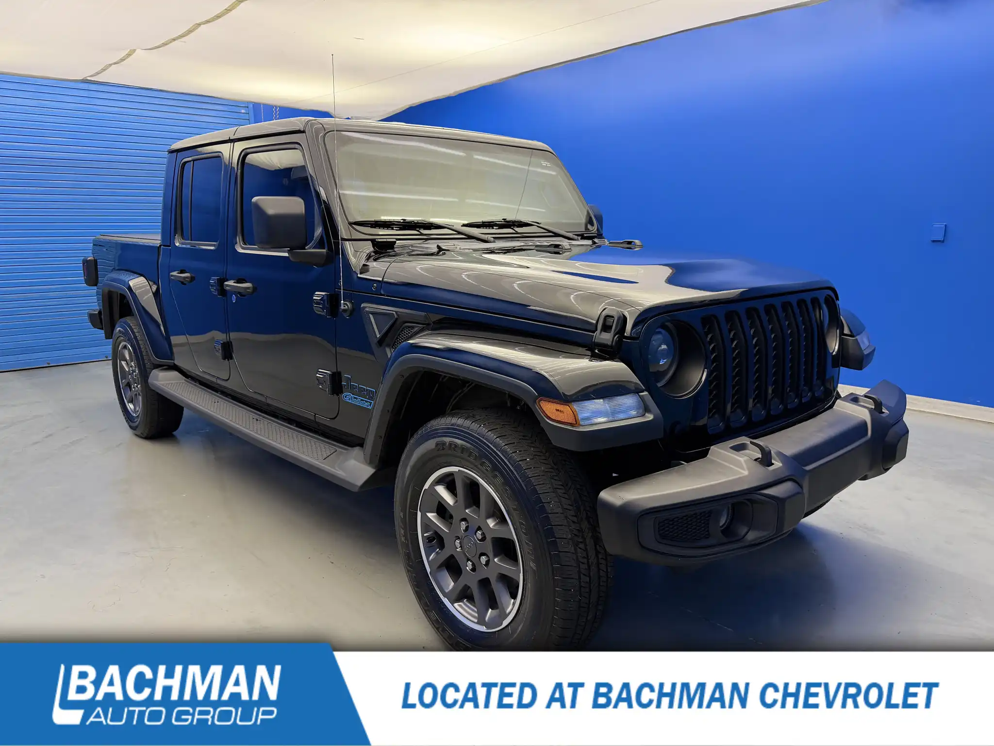 2020 Jeep Gladiator Overland's photo