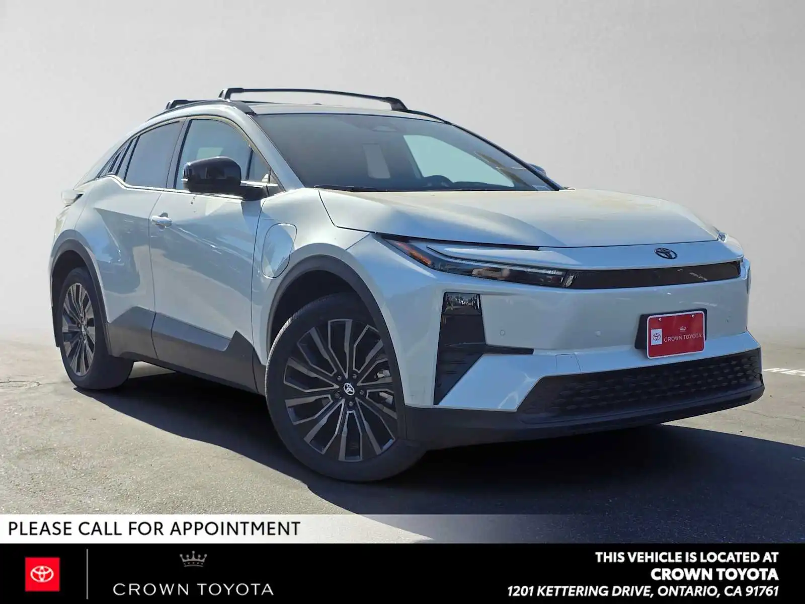 2026 Toyota C-HR XSE AWD's photo