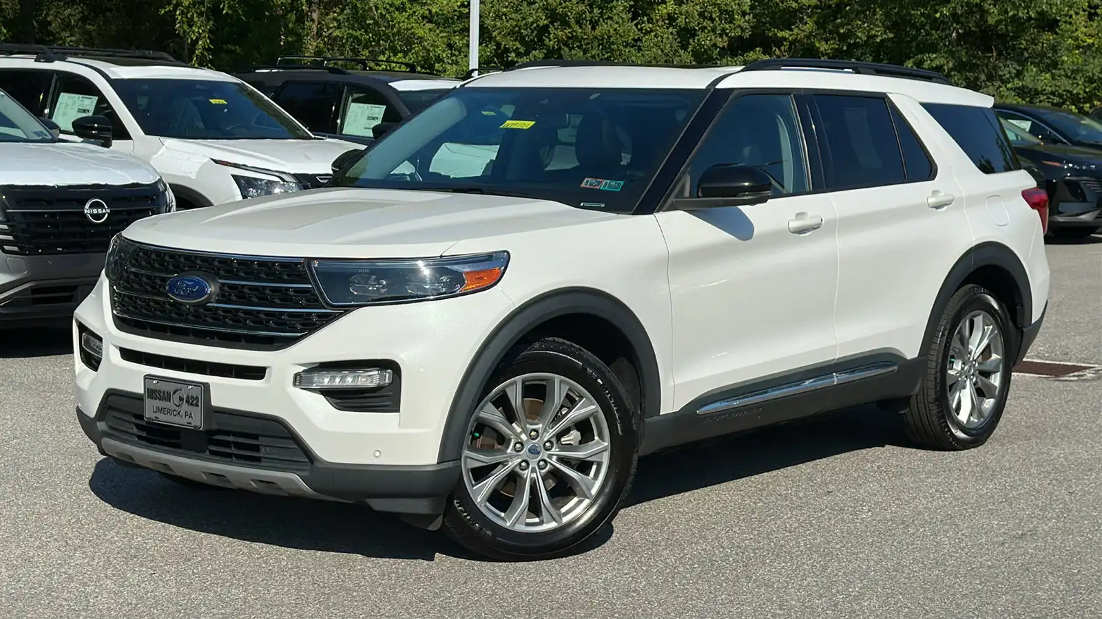 2022 Ford Explorer XLT 4WD's photo