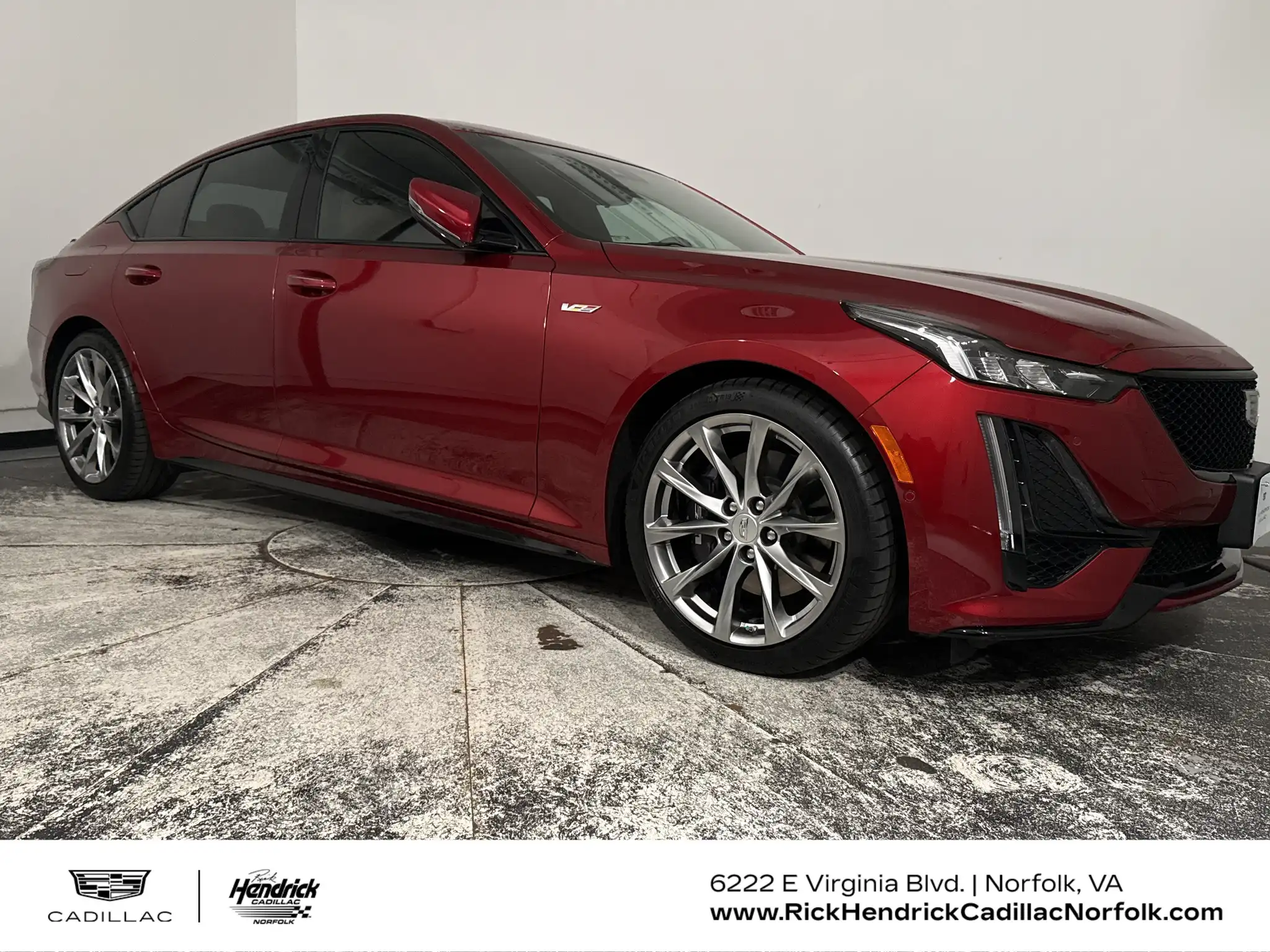2024 Cadillac CT5 V-Series's photo