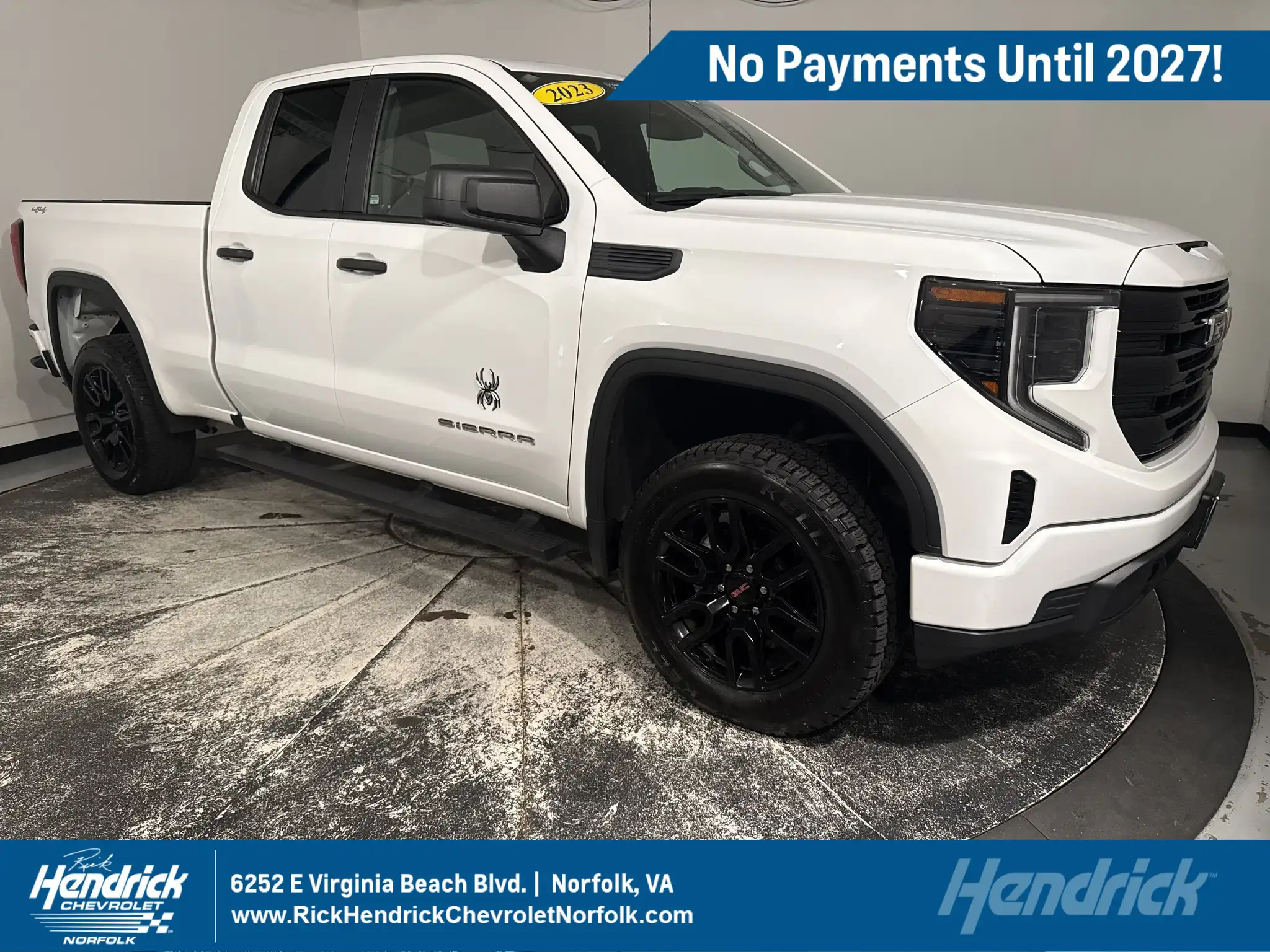 2023 GMC Sierra Pro 4WD Double Cab Standard Box's photo