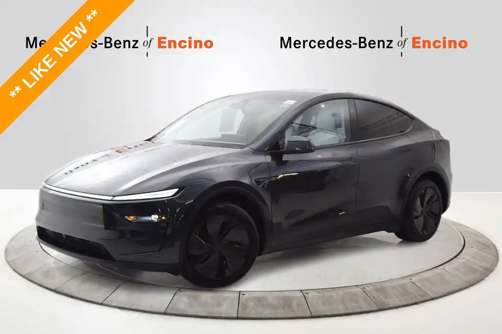 2026 Tesla Model Y Standard RWD's photo