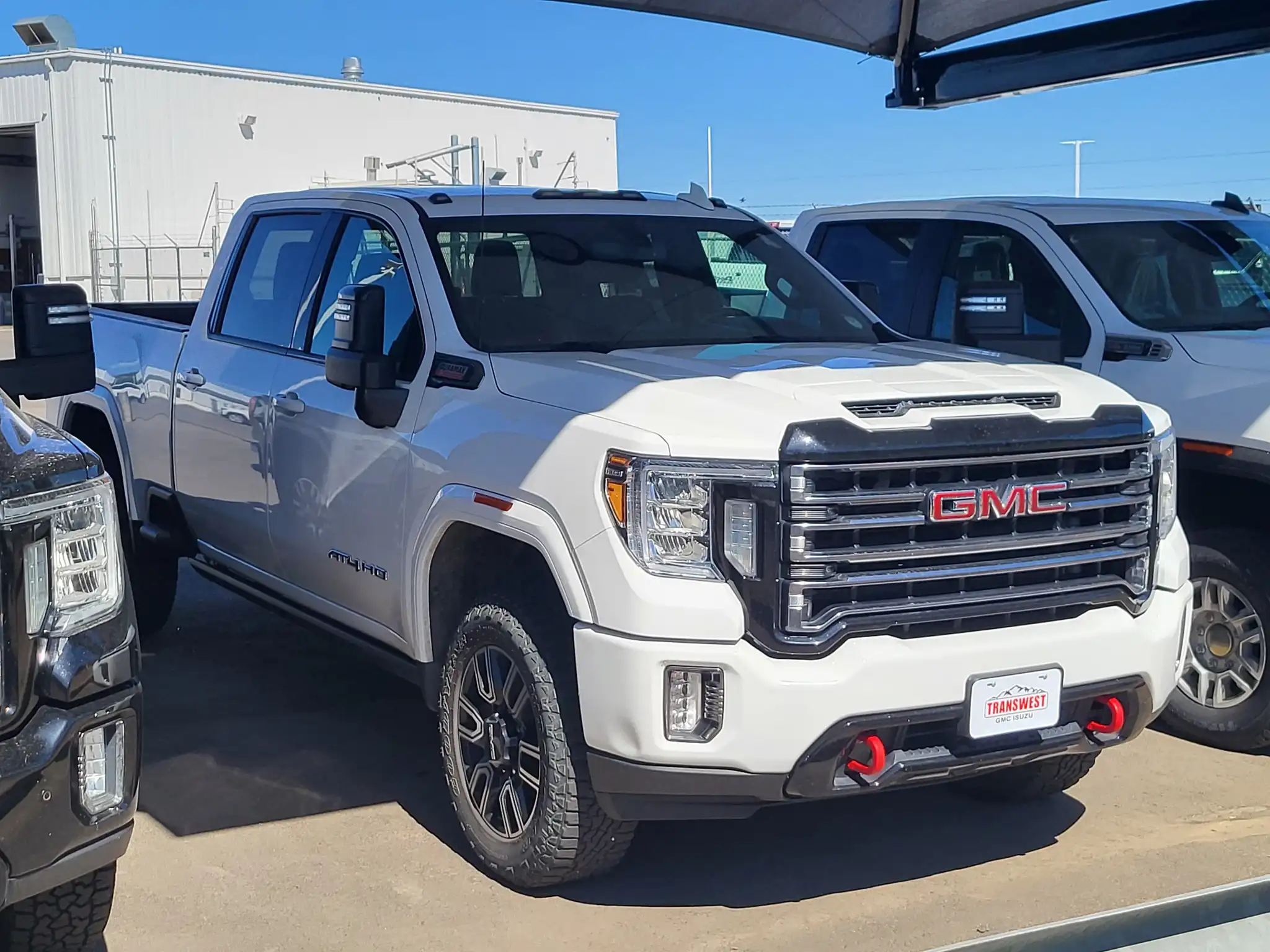 2023 GMC Sierra AT4 4WD Crew Cab Standard Box's photo