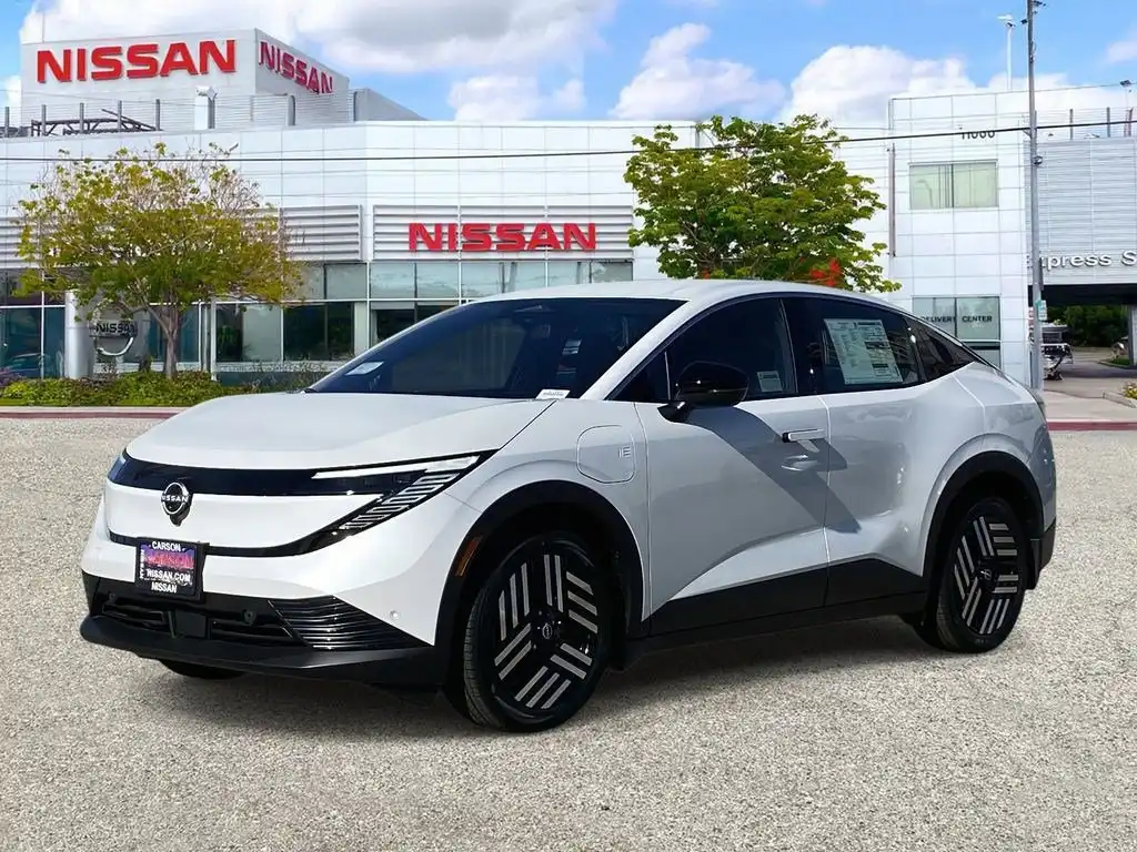 2026 Nissan Leaf SV Plus's photo