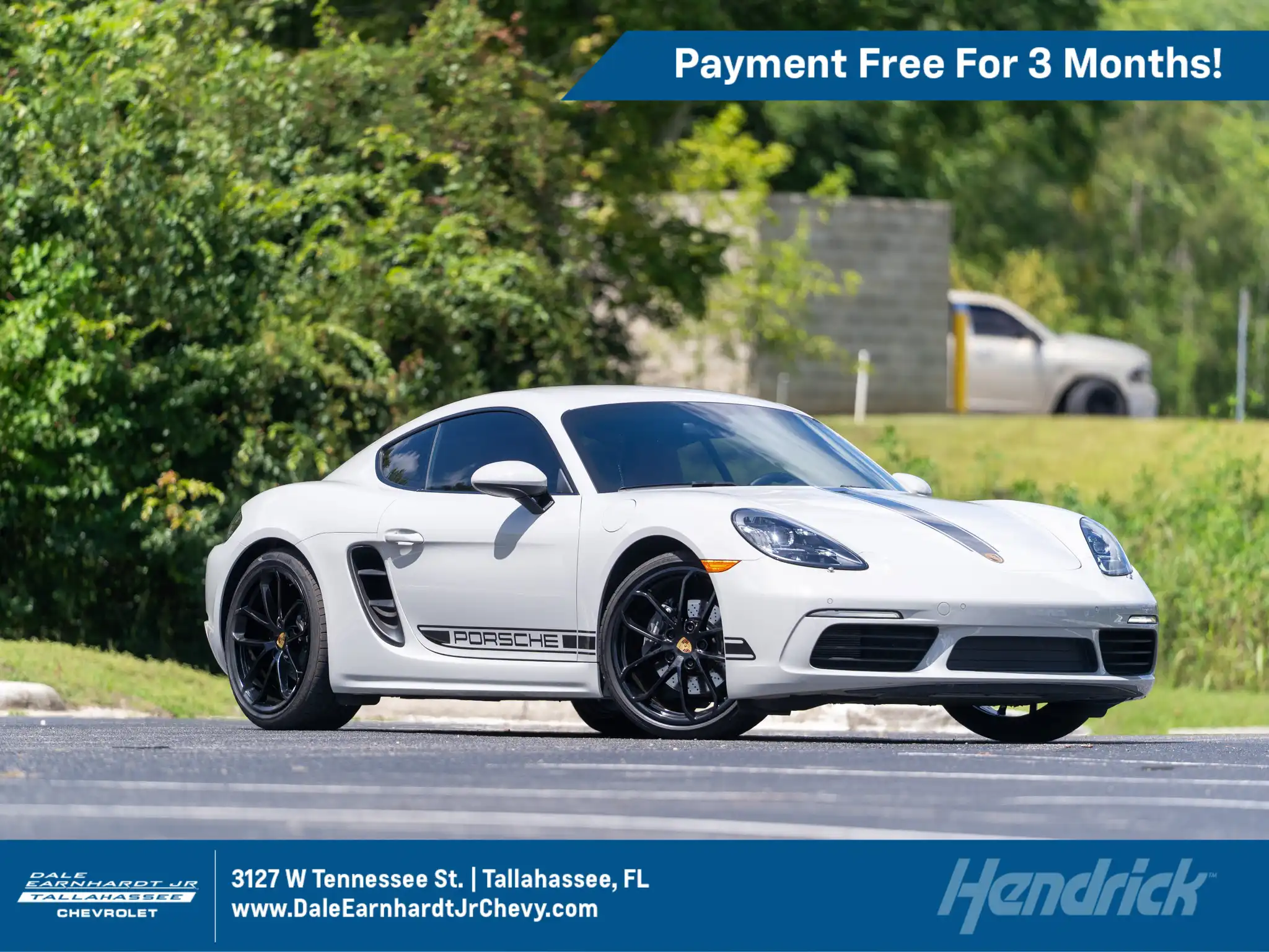 2025 Porsche 718 Cayman Style Edition's photo