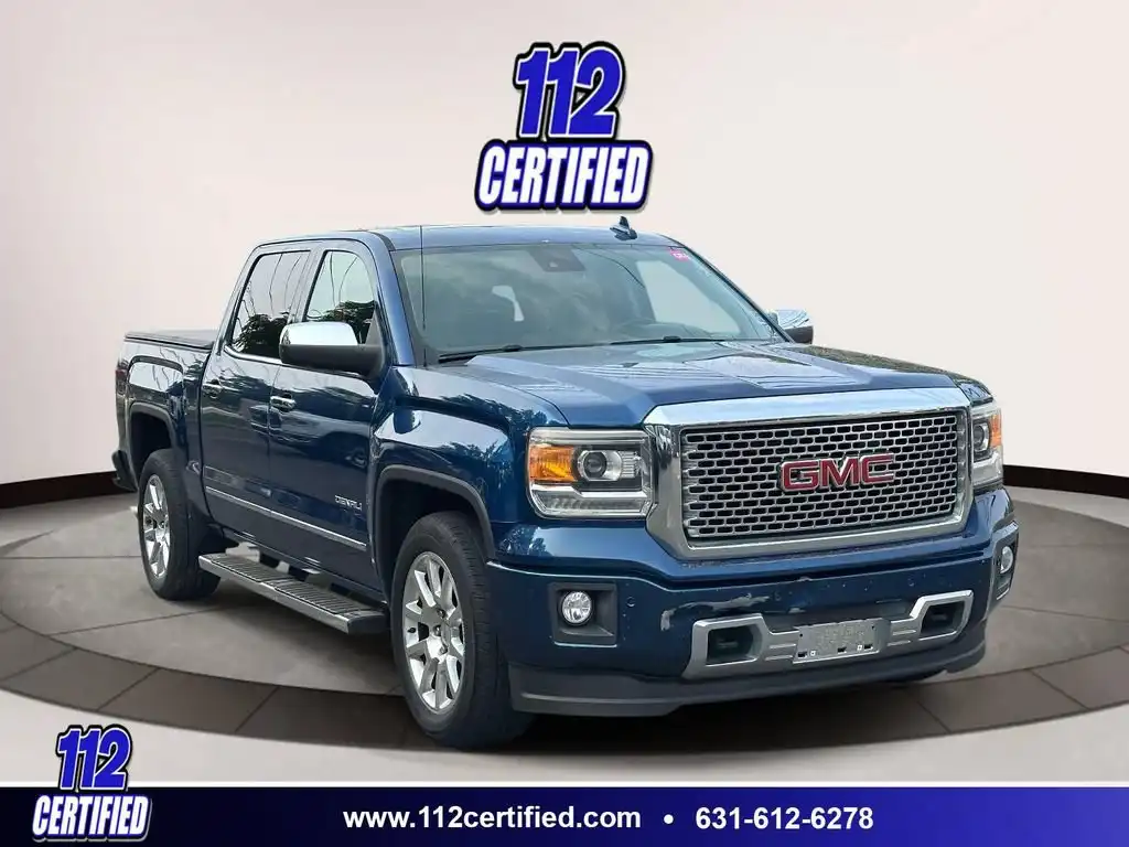 2015 GMC Sierra 4WD Crew Cab Short Box's photo