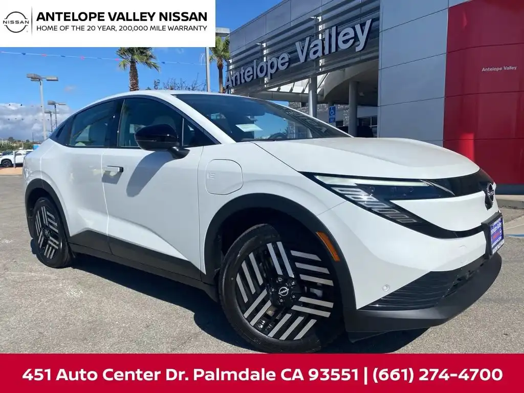 2026 Nissan Leaf SV Plus's photo