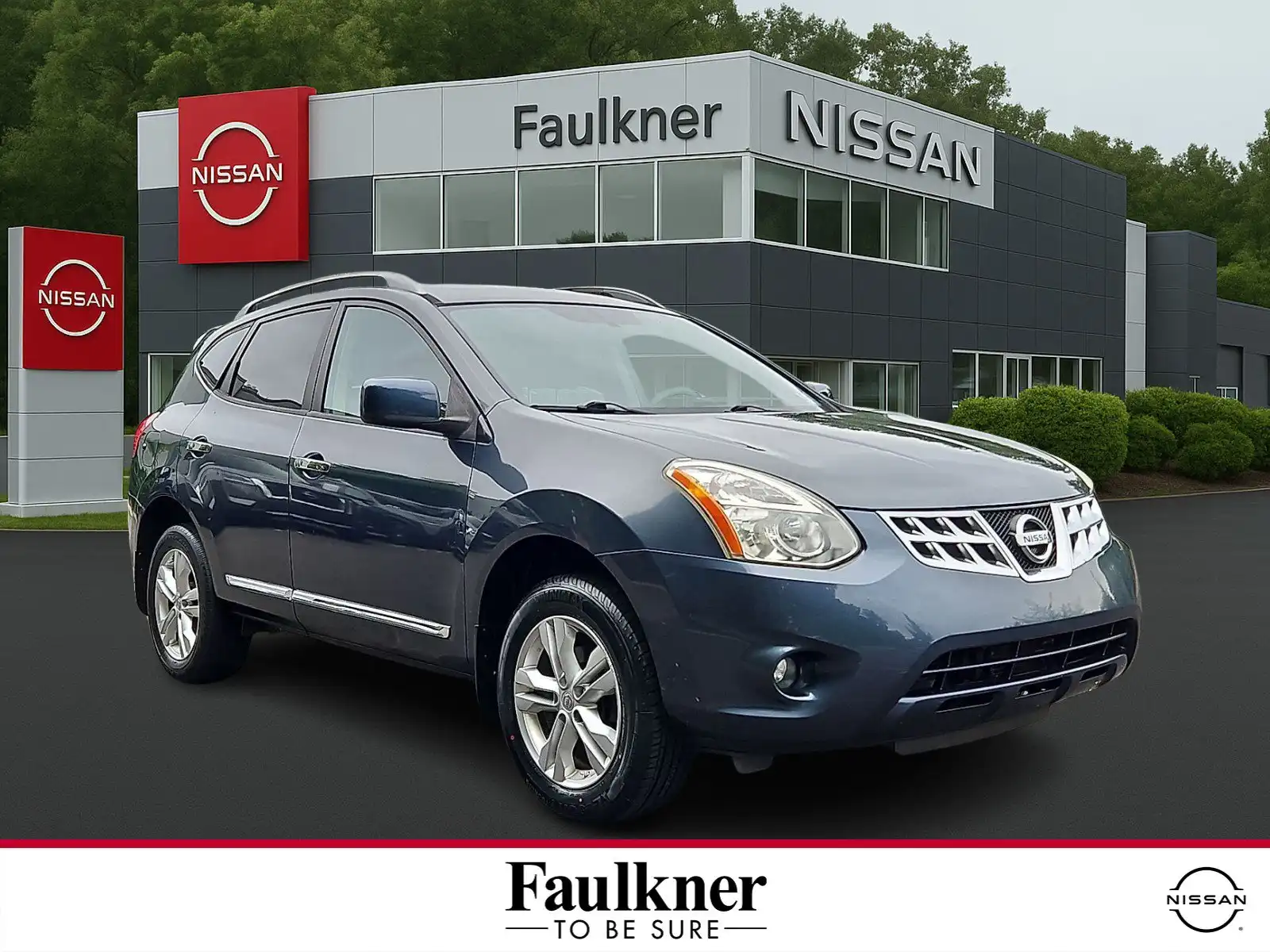 2013 Nissan Rogue SV AWD's photo