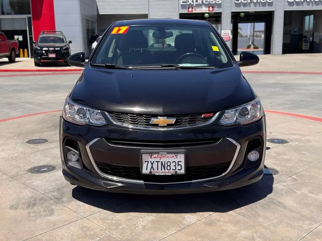 2017 Chevrolet Sonic Sedan LT Automatic photo 3