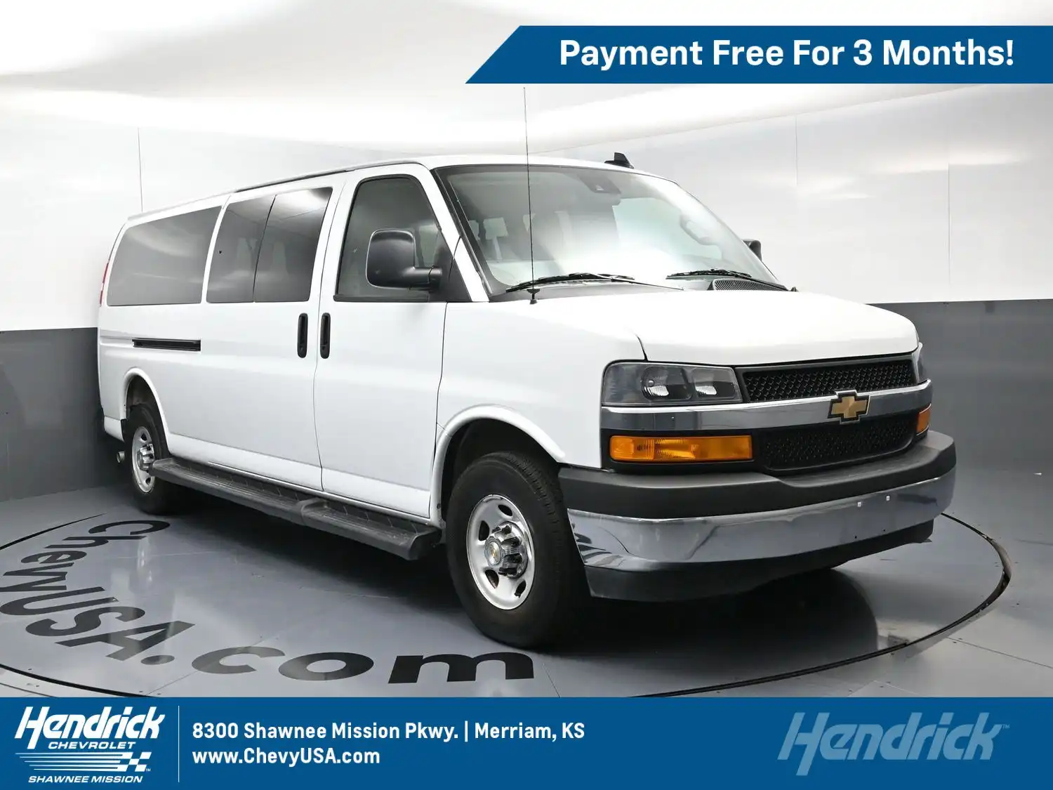 2025 Chevrolet Express 3500 LT Extended's photo