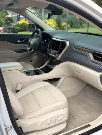 2022 GMC Acadia Denali FWD's photo