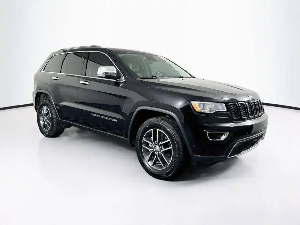 2018 Jeep Grand Cherokee Limited's photo