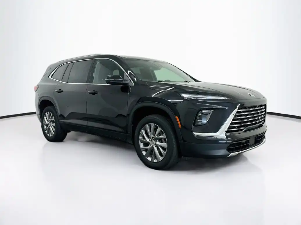 2025 Buick Enclave Preferred AWD's photo