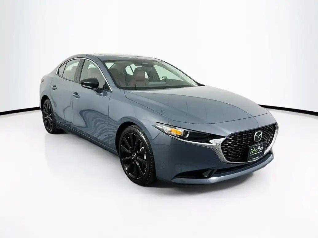 2025 Mazda CX-3 2.5 Carbon Ed. AT 4-Door SKYACTIV AWD's photo
